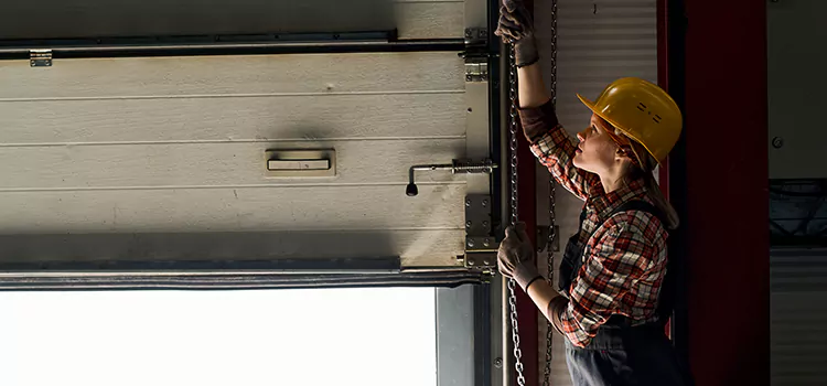 Addressing Common Garage Door Stoppage Issues in Bartlett, TN